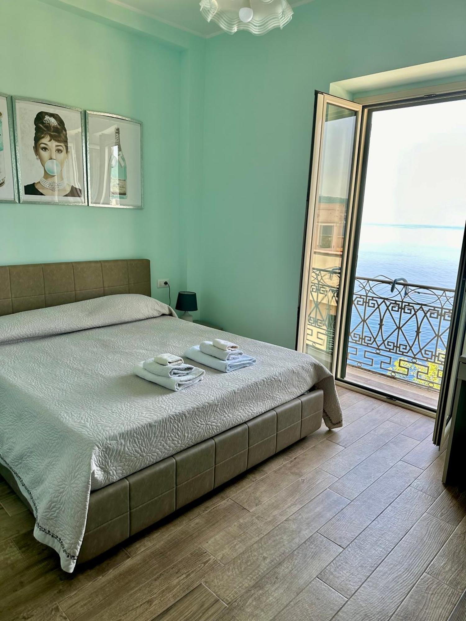 Vila Nel Blu Dipinto Di Blu Scilla Exteriér fotografie